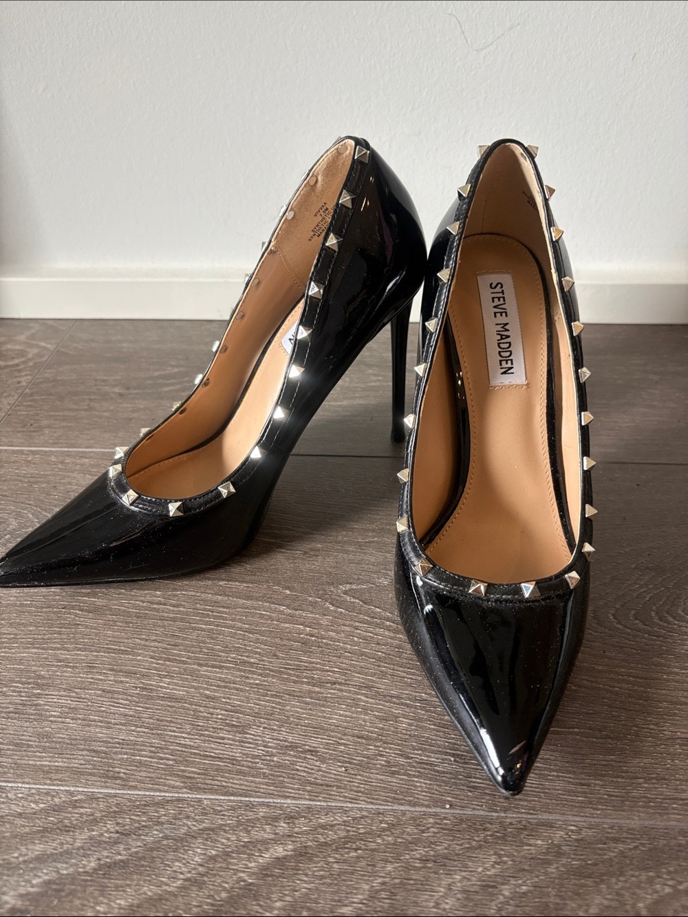 Steve Madden Black Patent Leather Studded Pointed Toe Pumps